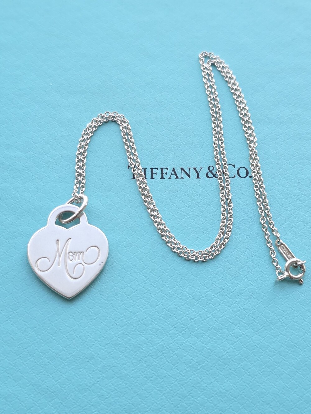 T&Co Retired Mom Heart Tag Pendant Necklace Sterling Silver 18"